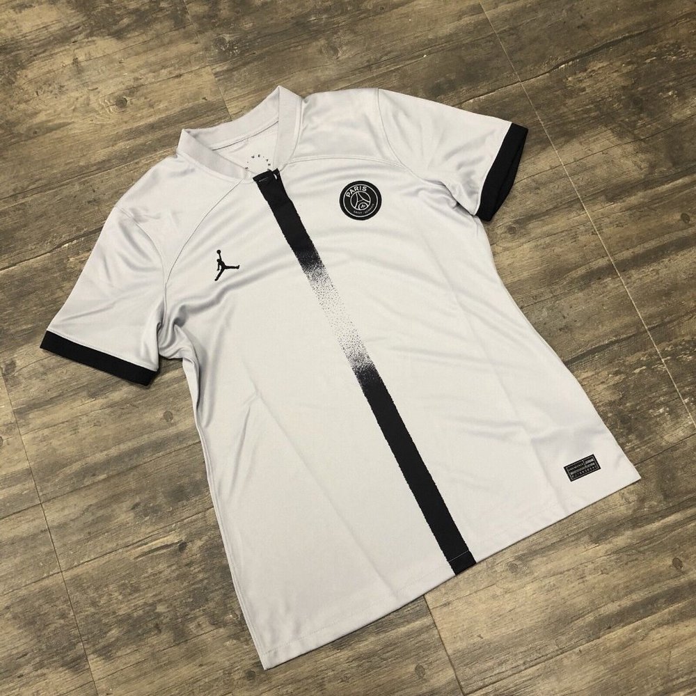Jordan x PSG 2022/23 Stadium Jersey Grey Black DJ7780-078 Women Size Large Slim